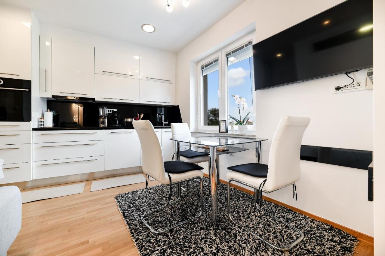 Lauris Luxury Apartment 扎达尔 外观 照片