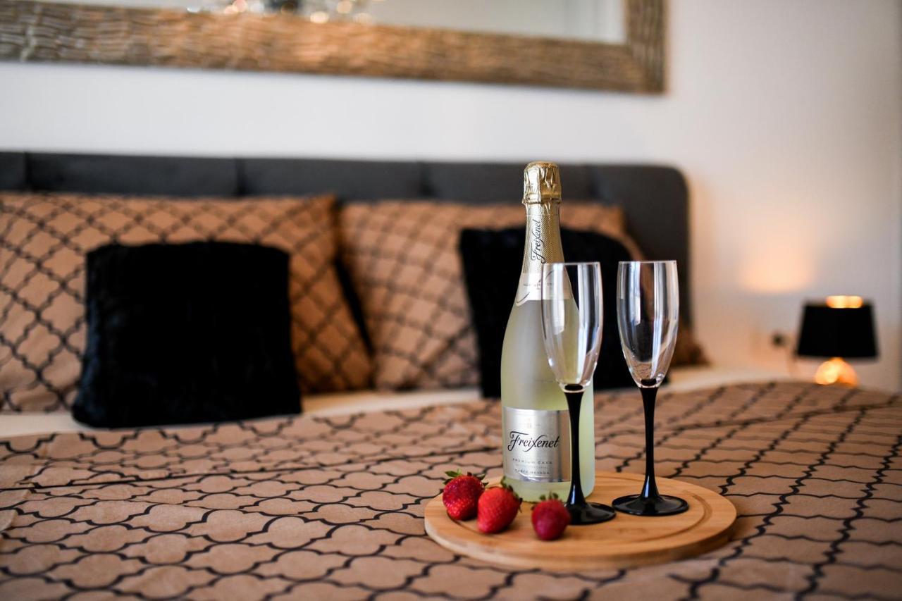 Lauris Luxury Apartment 扎达尔 外观 照片