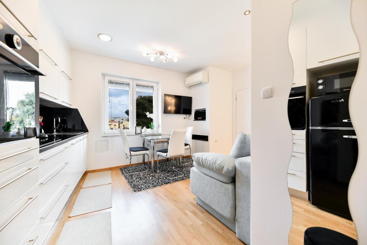 Lauris Luxury Apartment 扎达尔 外观 照片