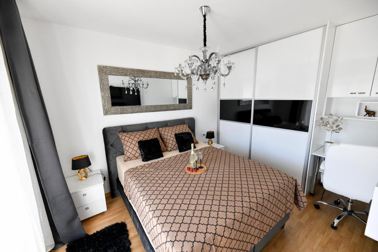 Lauris Luxury Apartment 扎达尔 外观 照片